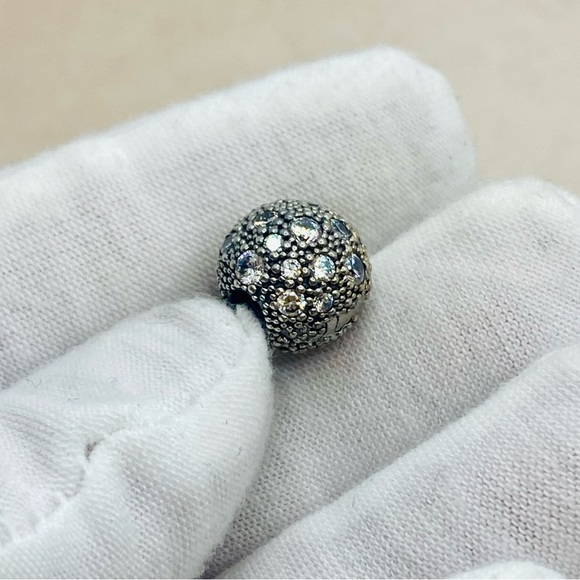 EUC Pandora 791286CZ Sterling Silver Cosmic Stars Clip w/ Clear Zirconia - Picture 4 of 11